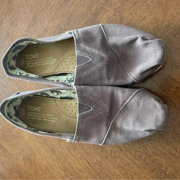 Tom’s Brown Slip On Cotton Casual Rounded Toe Shoes Women’s Size 7 EUC - Picture 2 of 7